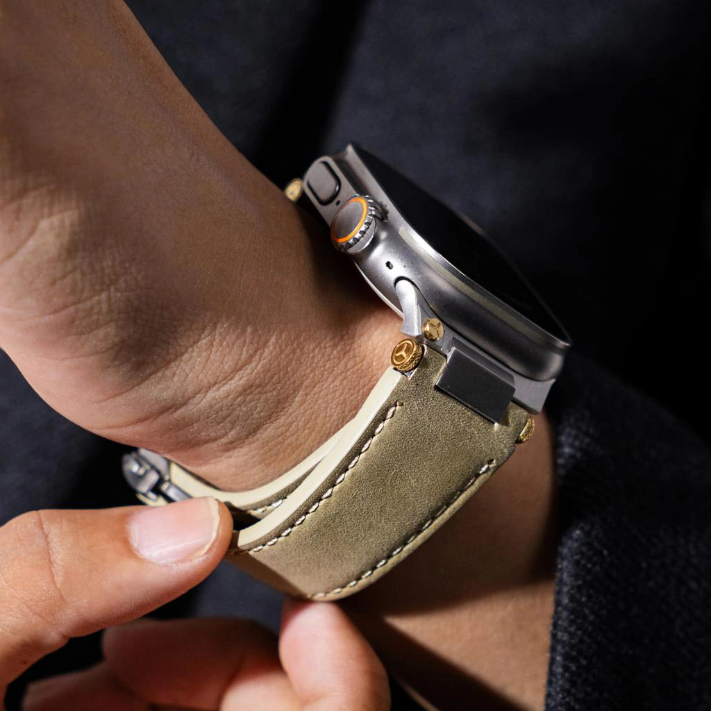 Mecha Deployant Leather Band